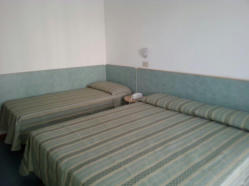 Hotel Globus Cesenatico Phòng bức ảnh